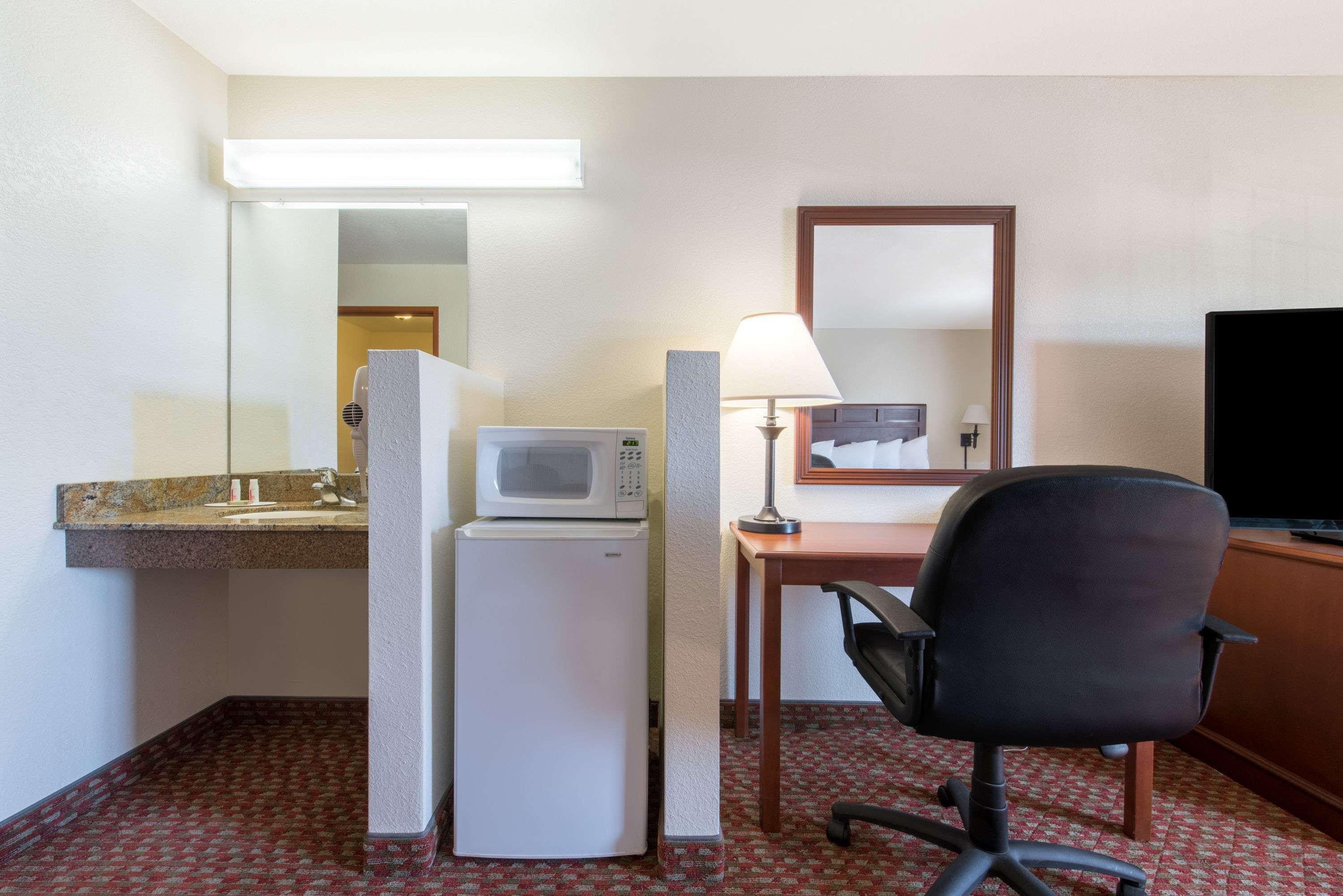 Super 8 By Wyndham Abilene South Hotel Buitenkant foto